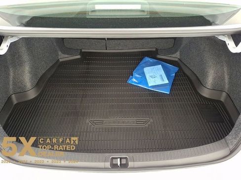 Used 2026 Toyota Corolla LE w/ LE Premium Package image 34