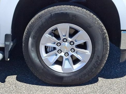 Used 2025 Chevrolet Silverado 1500 W/T RWD image 28