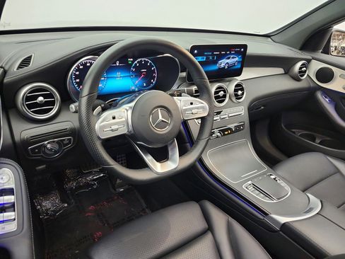 Used 2022 Mercedes-Benz GLC 300 4MATIC Coupe image 9