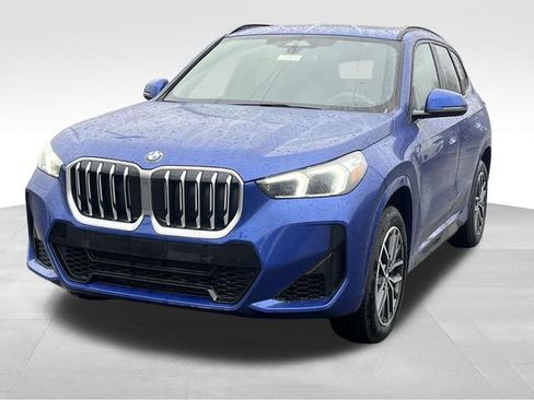 New 2026 BMW X1 xDrive28i w/ M Sport Package AWD/4WD image 5