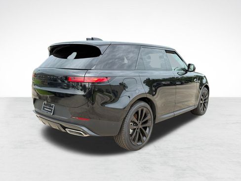 New 2026 Land Rover Range Rover Sport SE AWD/4WD image 8