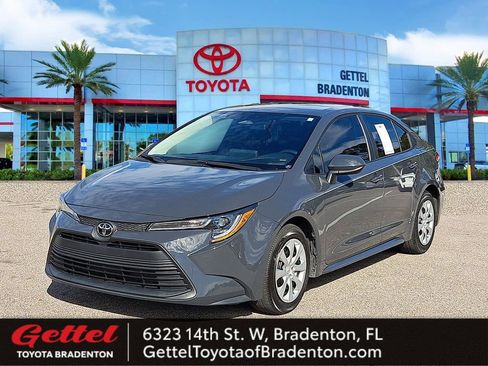 Certified 2024 Toyota Corolla LE image 1