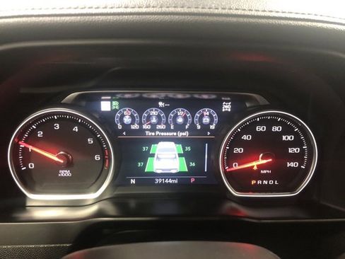 Used 2021 Chevrolet Silverado 1500 High Country image 19