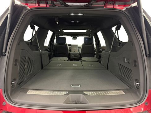 New 2026 GMC Yukon XL Denali w/ Denali Reserve Package image 34