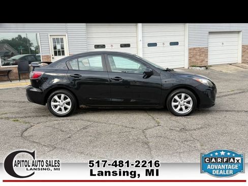 Used 2010 MAZDA MAZDA3 i Touring FWD image 9
