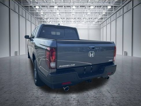 Used 2023 Honda Ridgeline RTL-E image 3