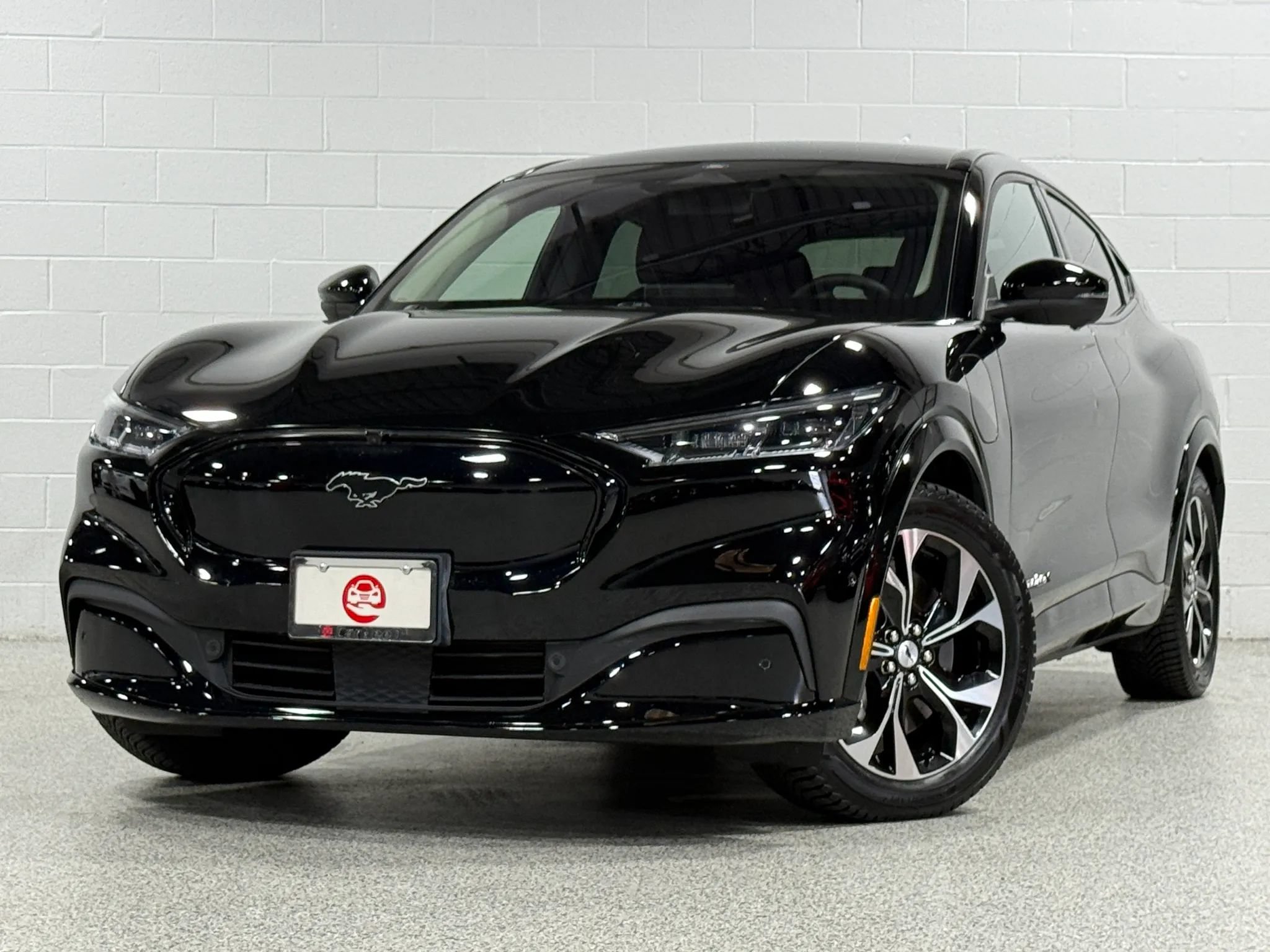 Used 2021 Ford Mustang Mach-E Premium AWD/4WD image 2