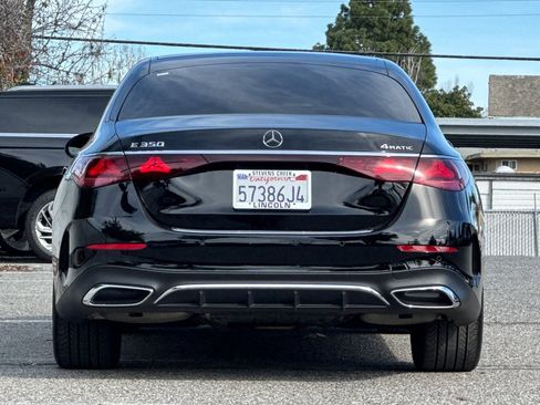 Used 2025 Mercedes-Benz E 350 4MATIC Sedan image 5