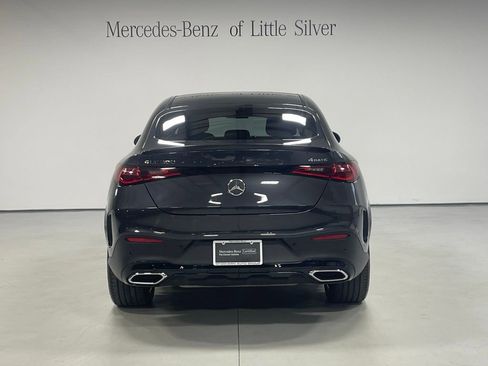 Used 2024 Mercedes-Benz GLC 300 4MATIC image 4