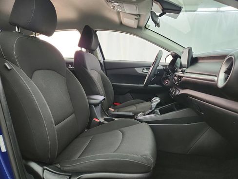 Used 2020 Kia Forte LXS FWD image 21