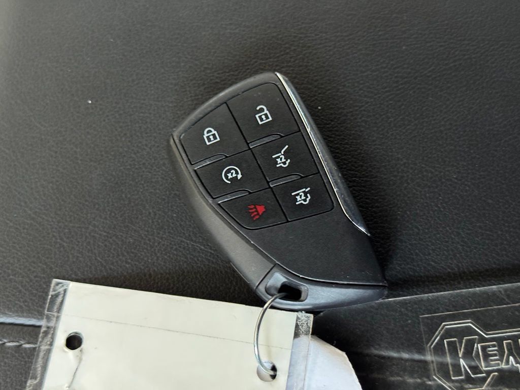 Used 2025 Chevrolet Tahoe LT RWD image 42