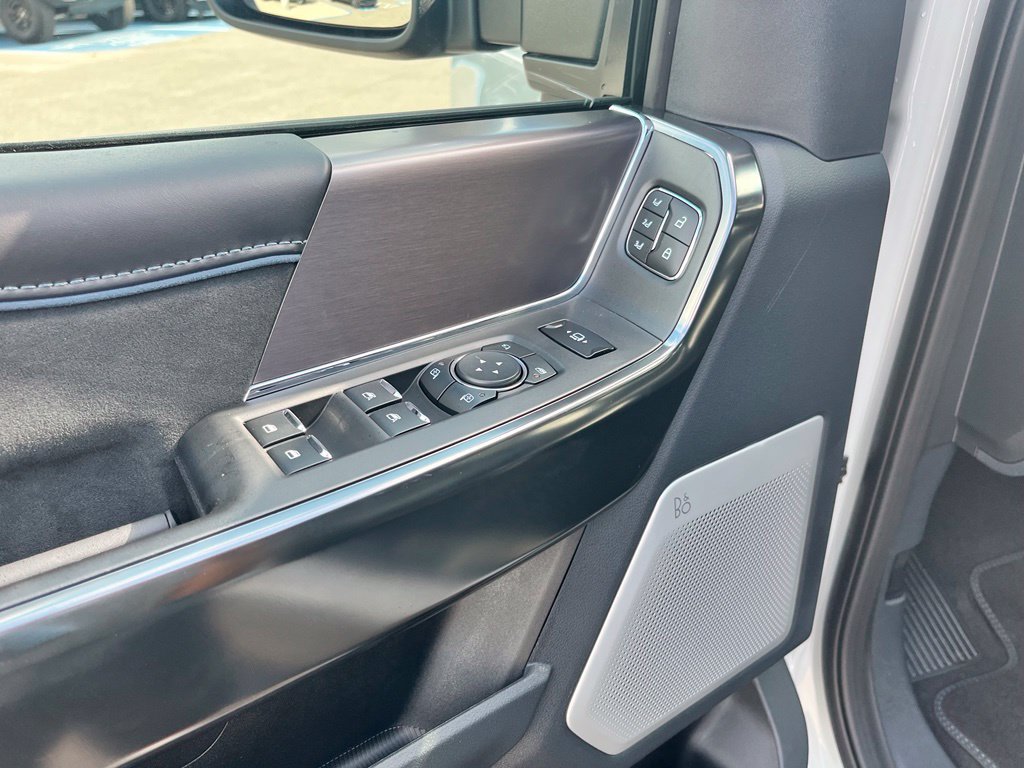 New 2026 Ford F250 Platinum AWD/4WD image 17