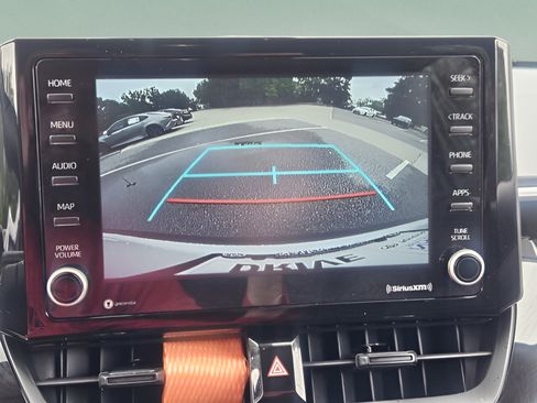 Certified 2022 Toyota Corolla Cross LE AWD/4WD image 18