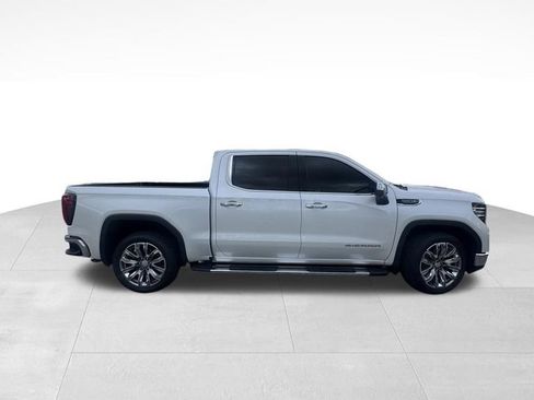 Used 2023 GMC Sierra 1500 SLT w/ SLT Convenience Package RWD image 1