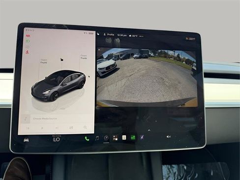 Used 2022 Tesla Model 3 Long Range AWD/4WD image 40