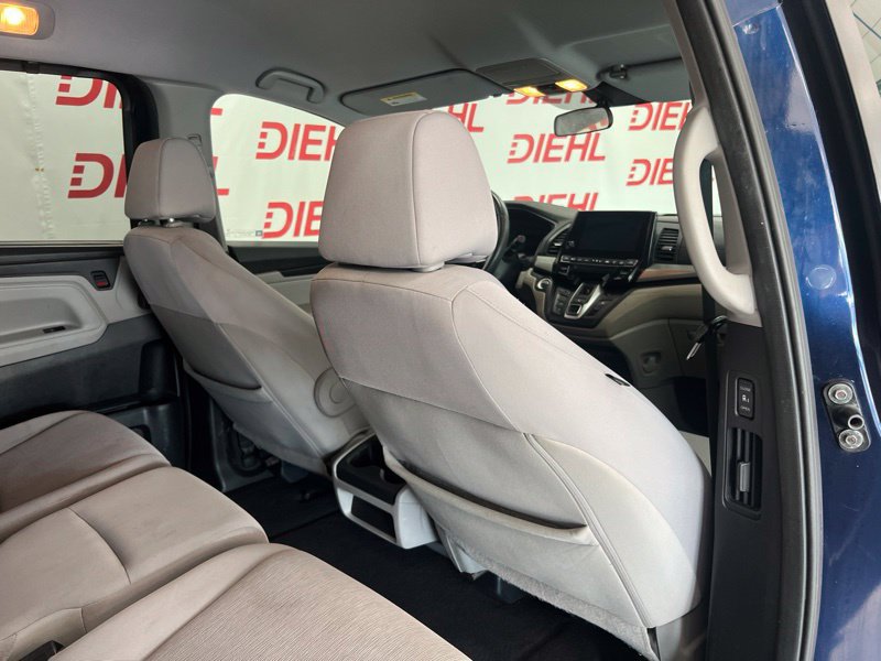 Used 2018 Honda Odyssey EX image 11