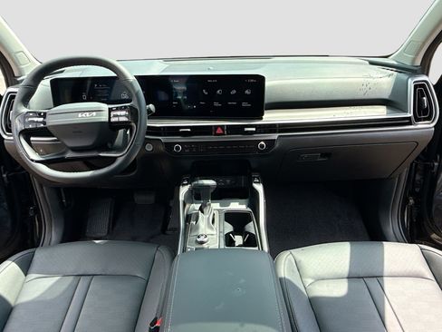 New 2026 Kia Sorento S FWD image 3