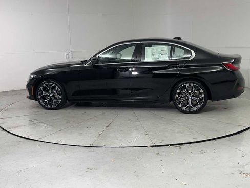 New 2026 BMW 330i xDrive Sedan w/ Convenience Package AWD/4WD image 4