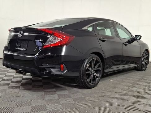 Used 2019 Honda Civic Sport image 9