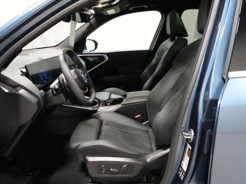 Certified 2025 BMW X3 xDrive30i w/ Convenience Package AWD/4WD image 2