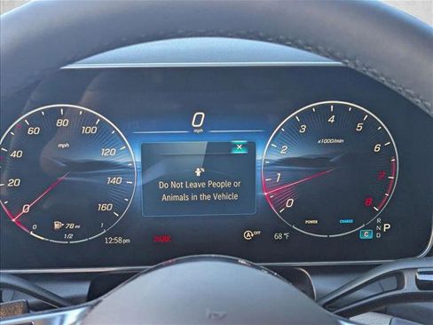 Used 2026 Mercedes-Benz GLC 300 image 10