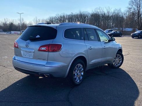 Used 2017 Buick Enclave Leather w/ Trailering Package image 3