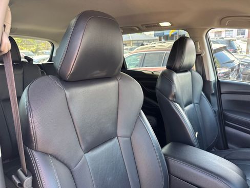 Used 2023 Subaru Ascent Limited image 10