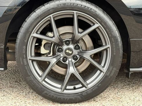 Used 2021 Ford Mustang GT Premium w/ Carbon Sport Interior Package RWD image 26
