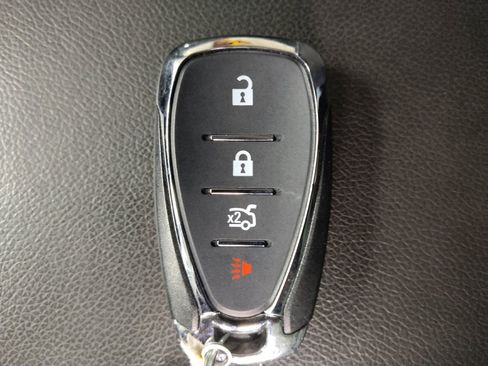 Used 2023 Chevrolet Malibu LS FWD image 32