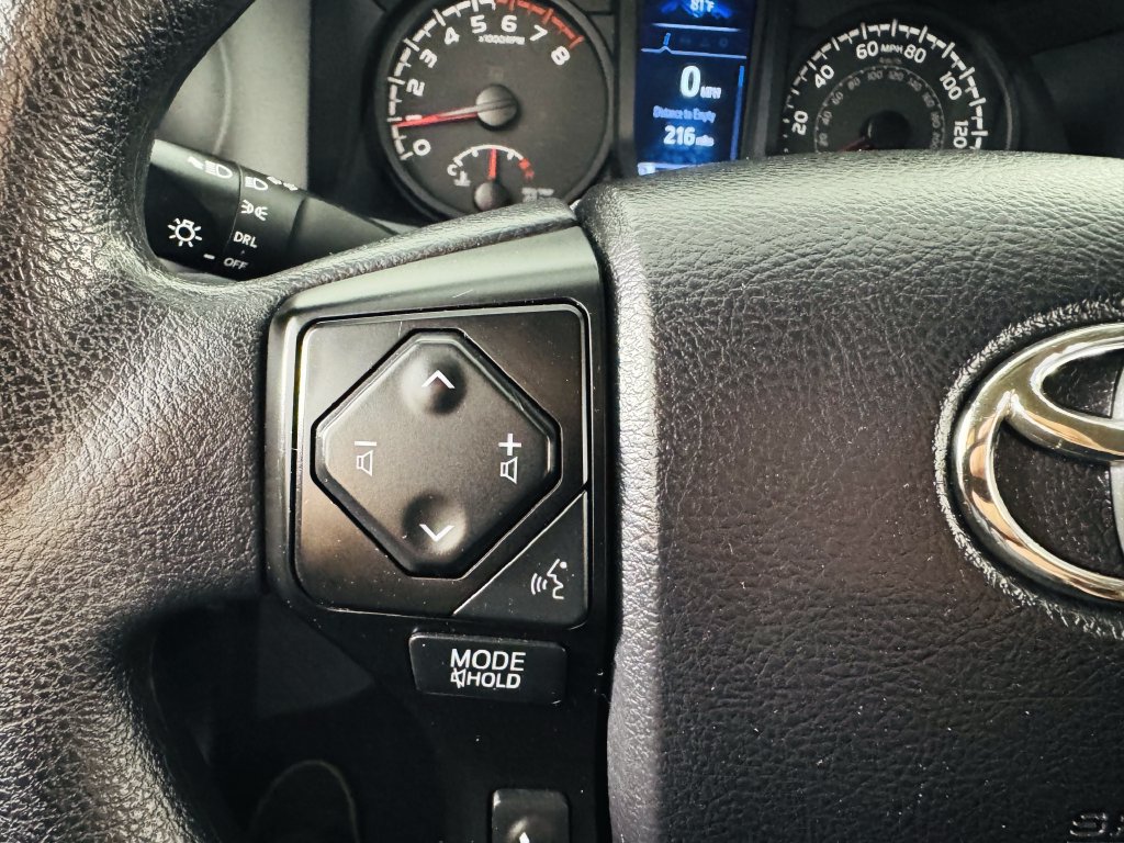 Used 2022 Toyota Tacoma SR w/ SR Convenience Package RWD image 12