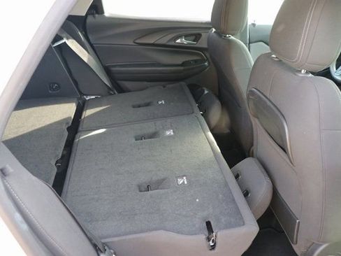 Used 2025 Chevrolet TrailBlazer LT image 13