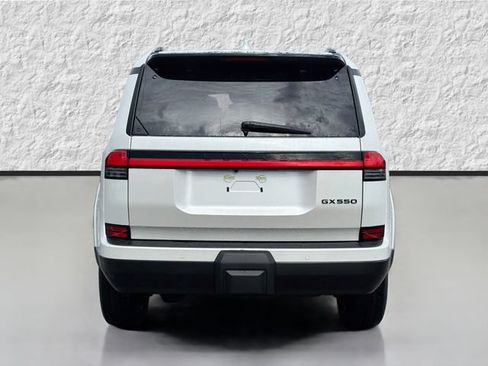 New 2026 Lexus GX 550 w/ Cold Area Package AWD/4WD image 4
