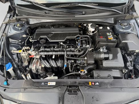 Used 2024 Hyundai Elantra SEL FWD image 24