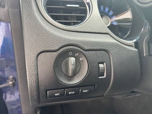 Used 2012 Ford Mustang Coupe RWD image 15