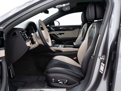 Certified 2023 Bentley Flying Spur Plug-In Hybrid AWD/4WD image 15