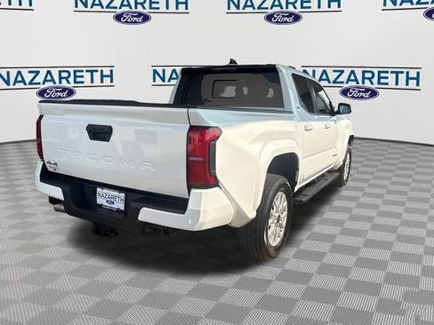 Used 2024 Toyota Tacoma SR5 AWD/4WD image 7