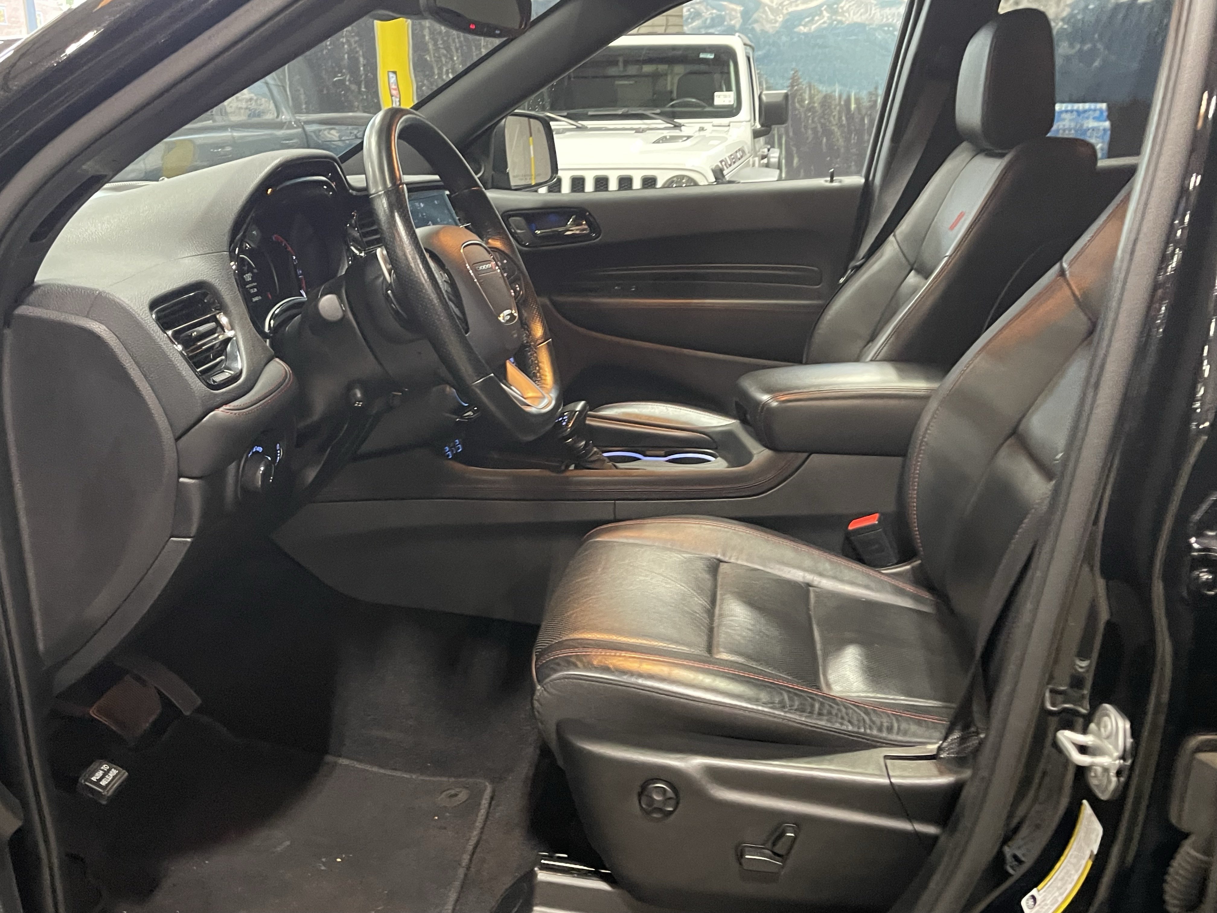 Used 2025 Dodge Durango R/T AWD/4WD image 11