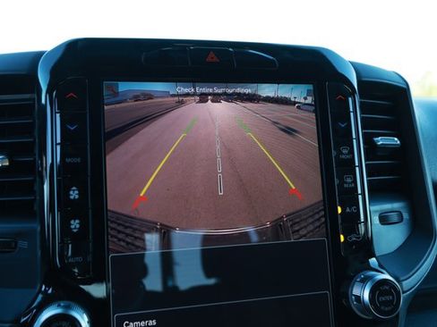 New 2026 RAM 2500 Tradesman AWD/4WD image 18