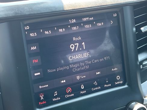 Used 2019 RAM 1500 Big Horn AWD/4WD image 19
