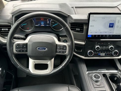 Used 2024 Ford Expedition Max XLT image 17