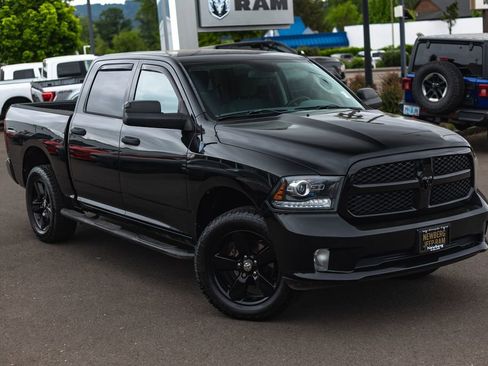 Used 2014 RAM 1500 Express w/ Black Ram 1500 Express Group AWD/4WD image 2