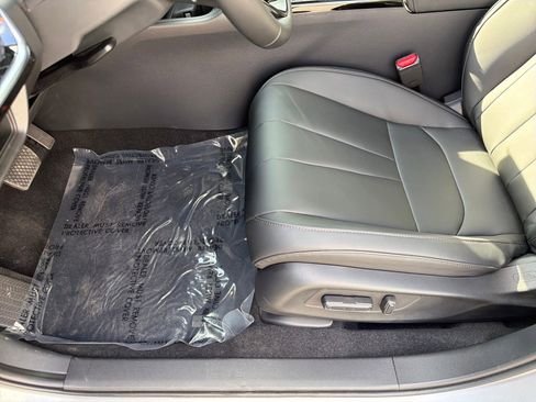 New 2025 Acura ADX FWD image 18