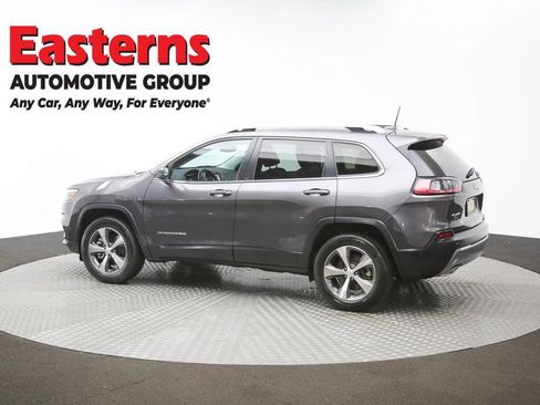 Used 2021 Jeep Cherokee Limited image 59