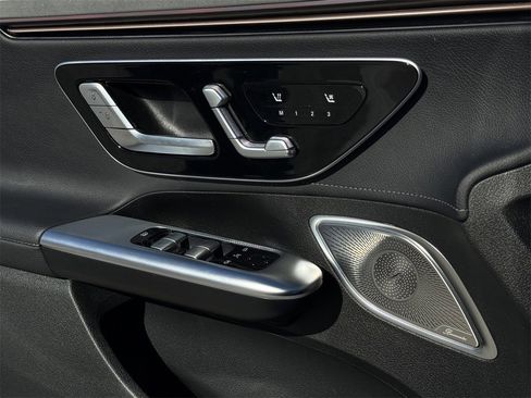 Used 2023 Mercedes-Benz EQE 500 4MATIC Sedan image 20