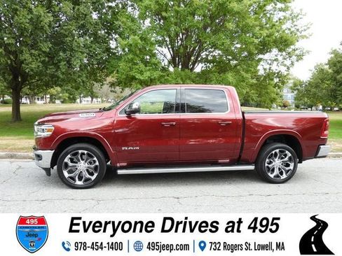 Used 2024 RAM 1500 Limited AWD/4WD image 2