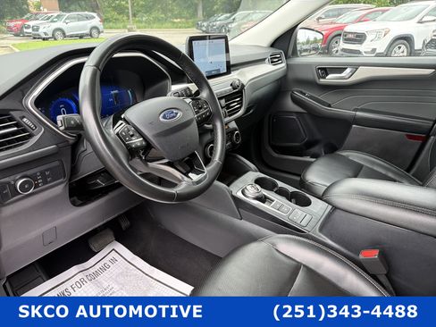 Used 2022 Ford Escape SEL w/ Technology Package FWD image 20