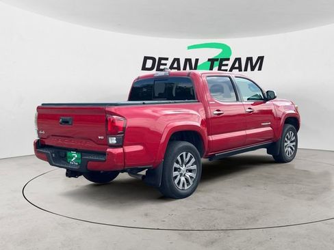 Used 2020 Toyota Tacoma Limited image 8