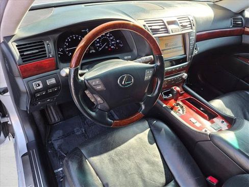 Used 2012 Lexus LS 460 w/ Luxury Value Edition RWD image 9