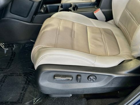 Used 2022 Honda CR-V EX-L image 18