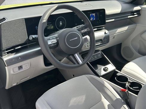 Used 2024 Hyundai Kona SEL image 8